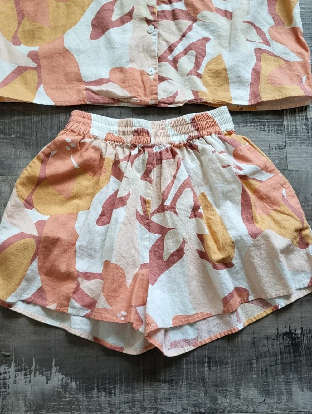 SABO Button Top and Pull On Shorts Matching Set XS Linen Blend Floral Relaxed